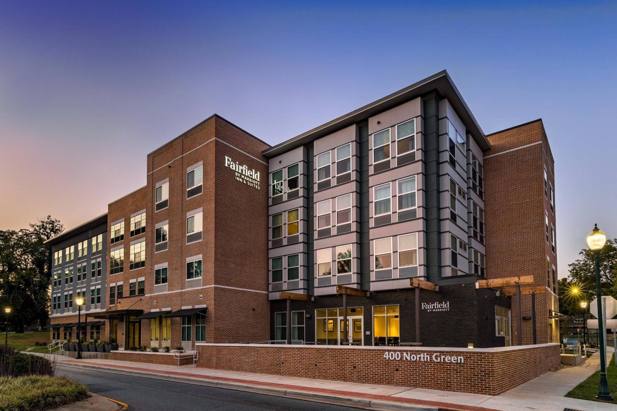 Fairfield Inn & Suites Morganton Historic Downtown Exterior photo